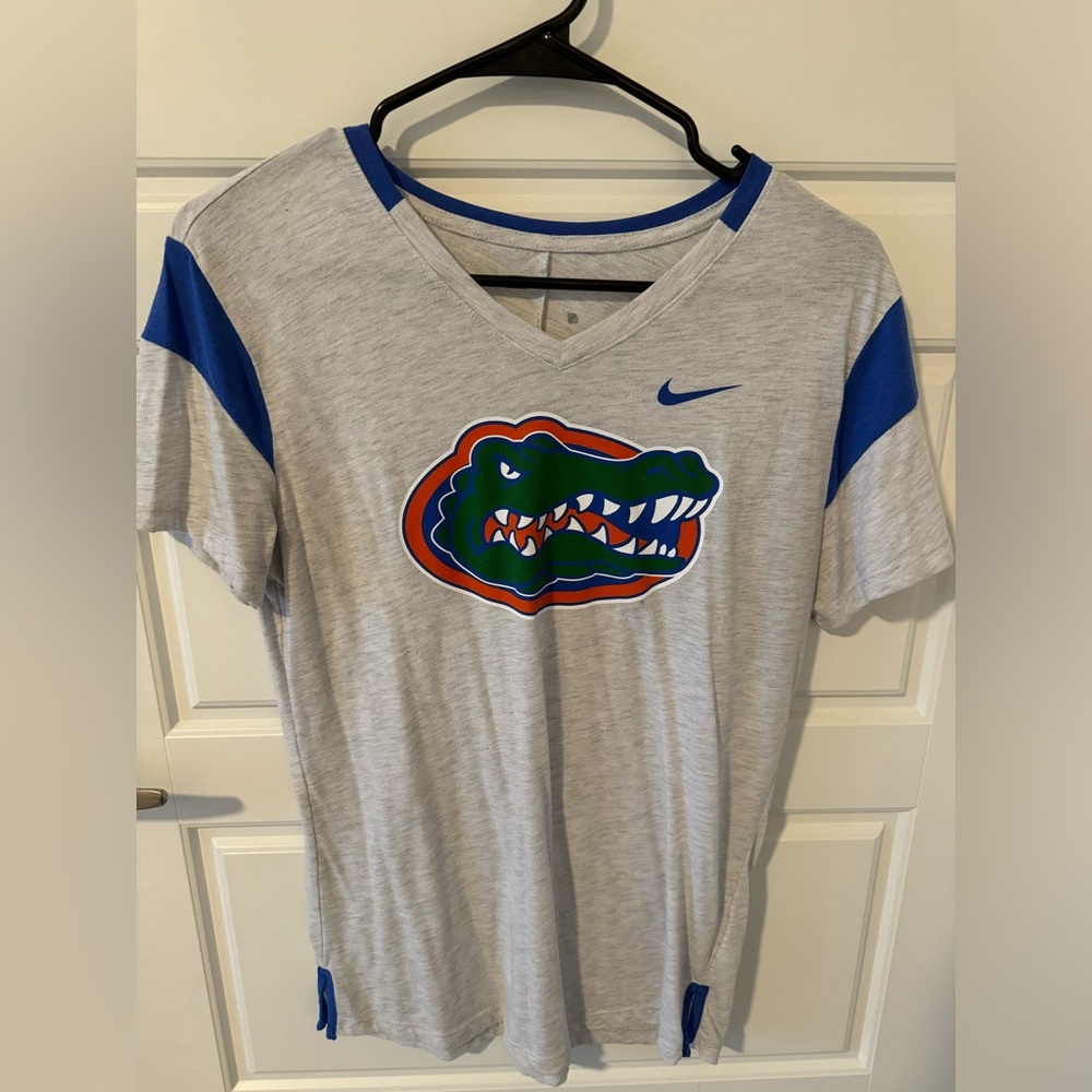Nike UF tshirt💙🧡